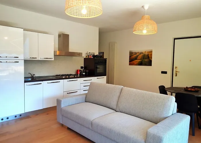 Apartment View Gateway - By Myhomeincomo Argegno