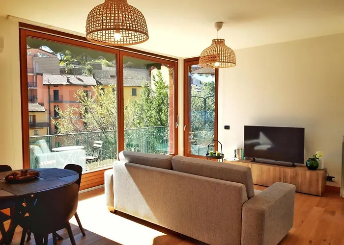 View Gateway - By Myhomeincomo *